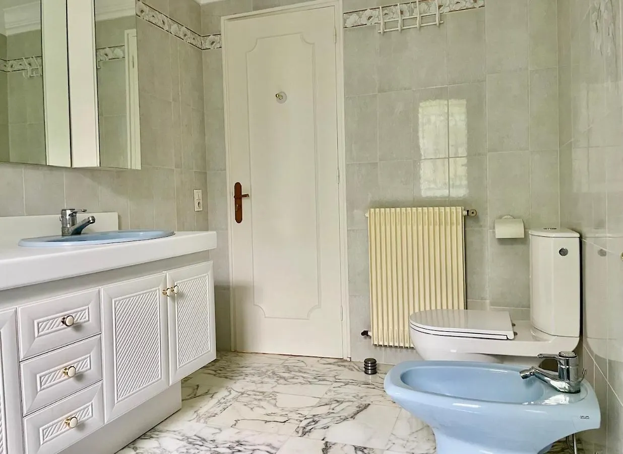 Rez De Jardin De 65M2 Dans Villa A Nice Apartment